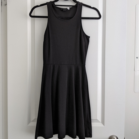 H&M black mini a-line dress - Picture 1 of 4